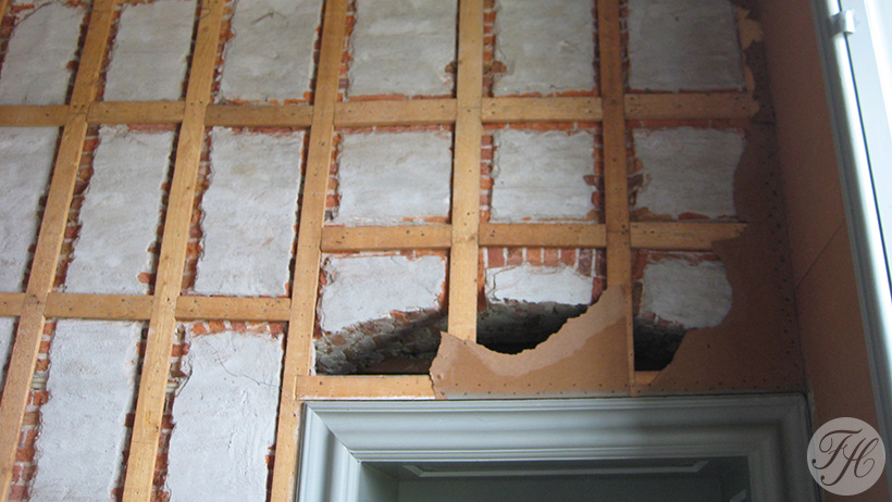 Prentenkabinet tengellatten prepareren en voorzien van traditionele betengeling